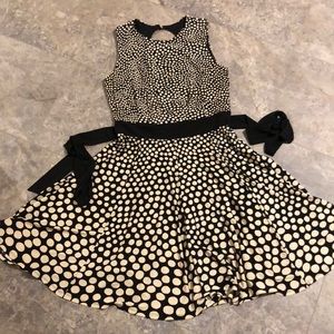 Taylor dress size 8 women’s